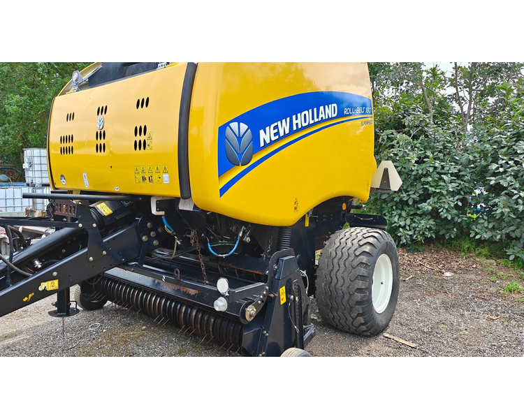 New Holland RB 180  super feed