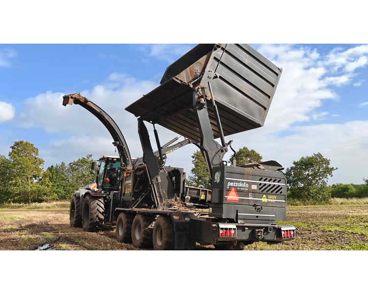 PEZZOLATO PTH 1200/1000 Med CLAAS 5000 XERION