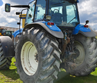 New Holland TM 150