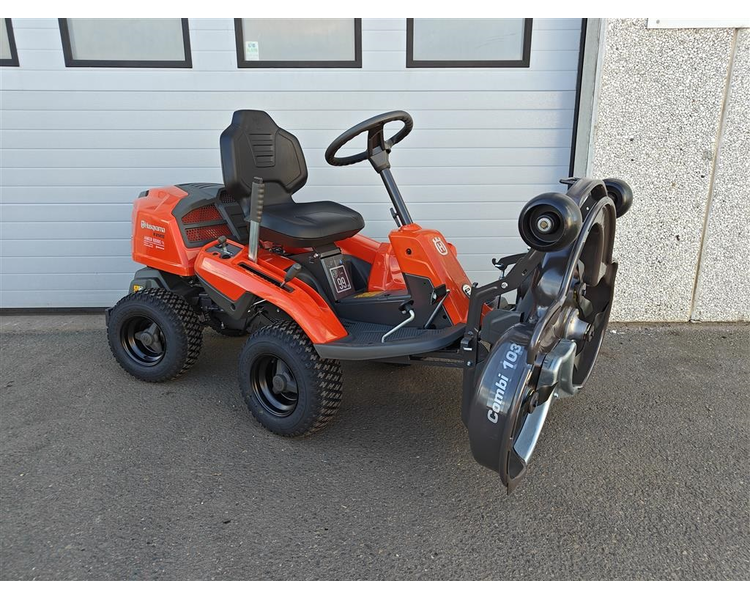 Husqvarna R 214TC Comfort - 103cm klippebord