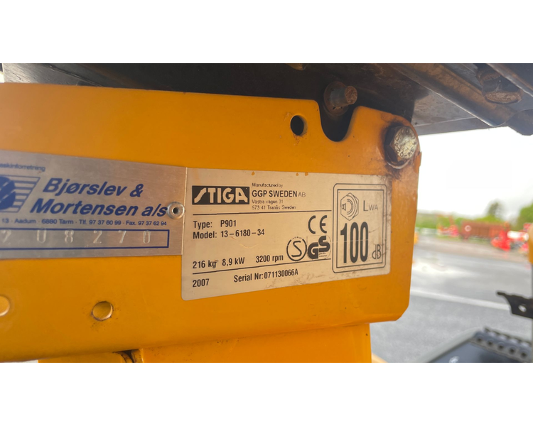 Stiga Park Diesel 105cm klippebord