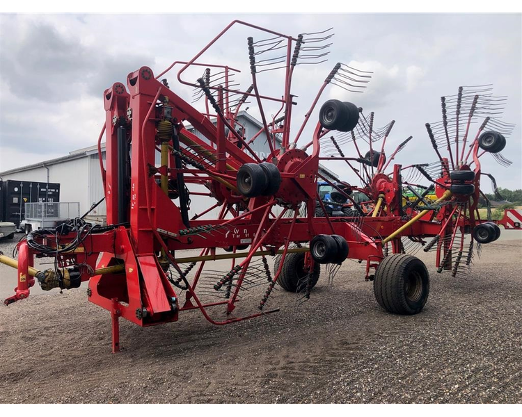 Kverneland 91150 C   4-Rotors rive