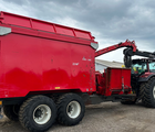 Valtra T234s Med Jenz 360 Flishugger og Alsidig 23m3 Flisvogn