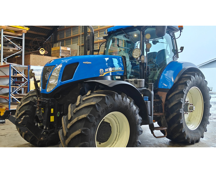 New Holland T7.220 Auto Command