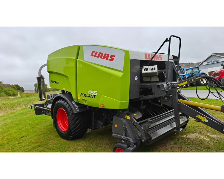 CLAAS Rollant 455 UNIWRAP