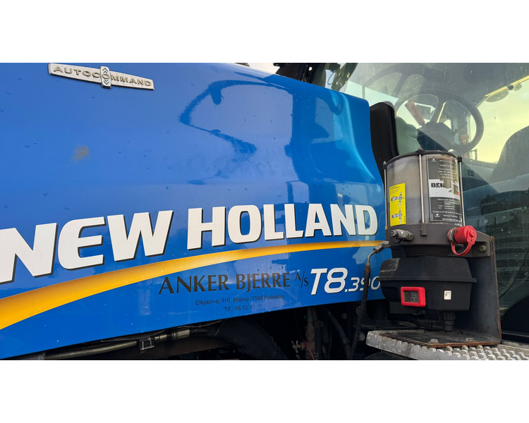 New Holland T8.390