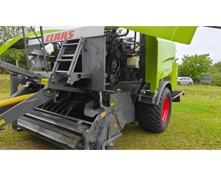 CLAAS Rollant 455 UNIWRAP