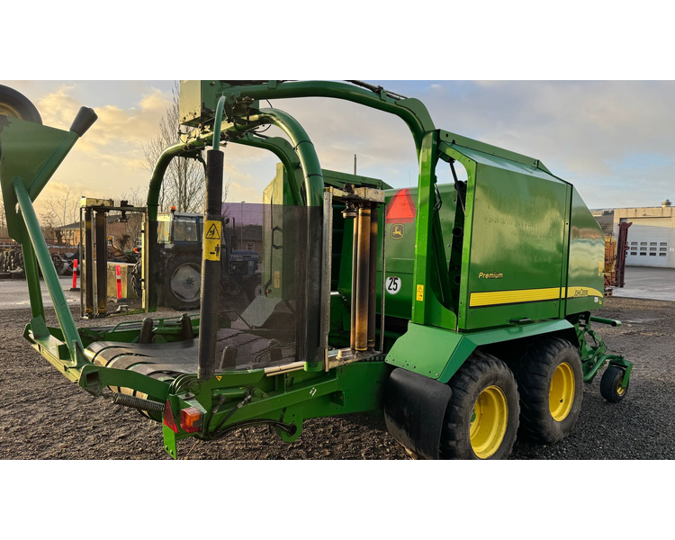 John Deere 744 Premium