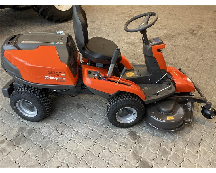 Husqvarna R 318X 112Cm klippbord