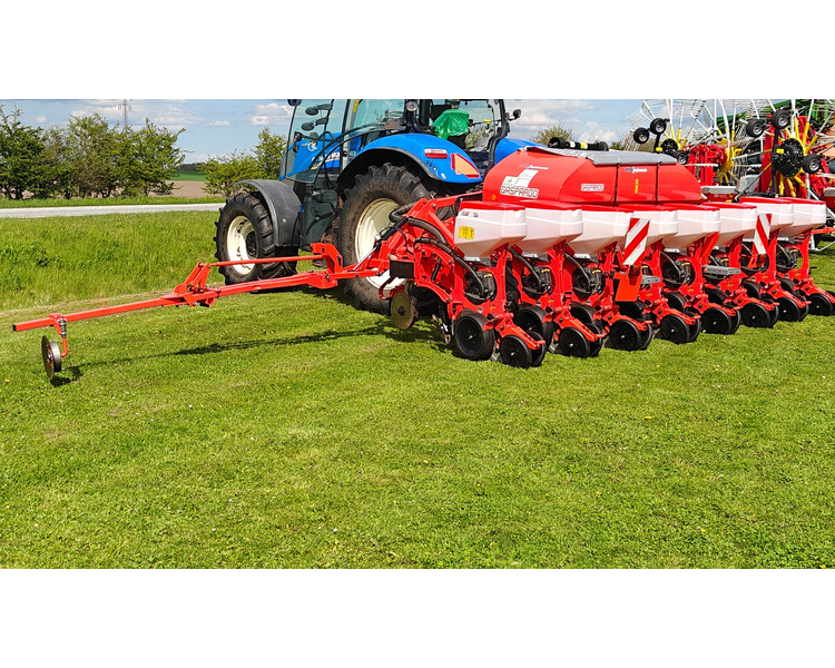 Maschio Gaspardo Mirka Isotronic 8