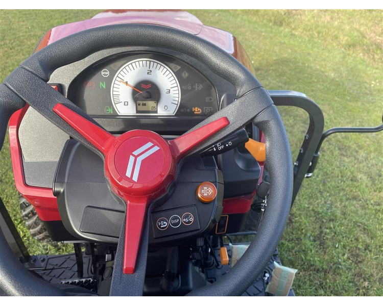 Yanmar YT 235H 4WD Rops.