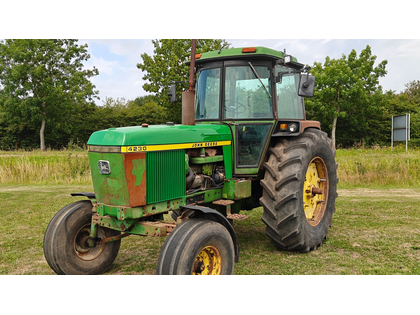 John Deere 4230