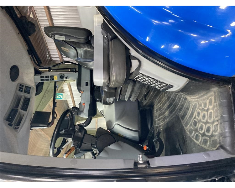 New Holland T7.315 Auto Command M/GPS