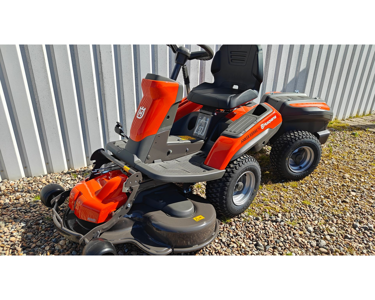 Husqvarna R200IX AWD Long Range model (dobbelt batteri)