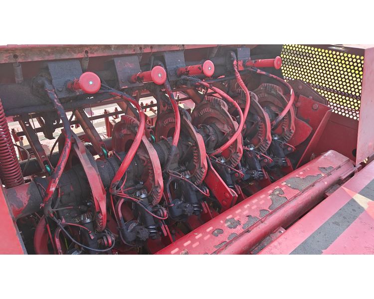 New Holland BB980