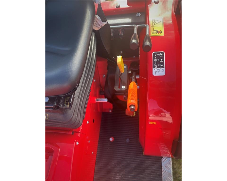 Antonio Carraro TTR 4800 HST