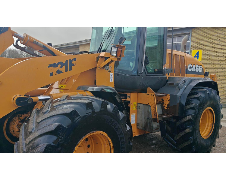 Case 721F