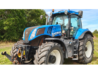 New Holland T8.390