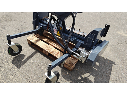 MultiOne Power rake OBS: Inkl. hydr. sving og A-ramme