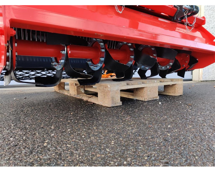 Muratori MZ9XL  -165 Med udjævningsbjælke - SPAR 17.000,-!