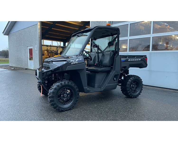 Polaris Ranger XP 1000 EPS traktor