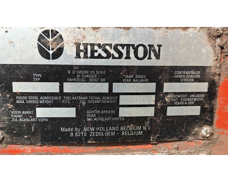 Hesston 4860