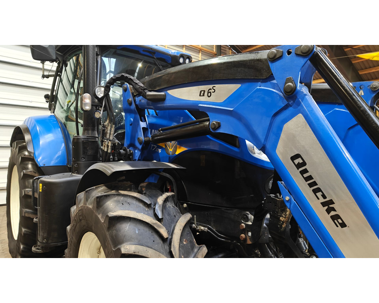 New Holland T7.175 AC !!! På vej ind !!!
