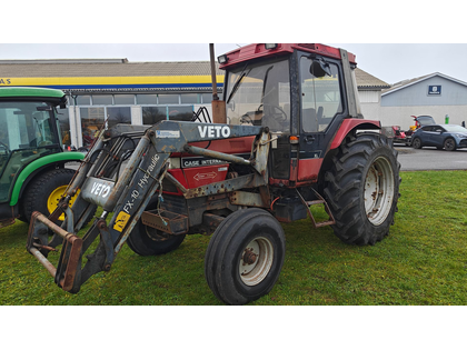 Case IH 795 XL Med vendegear - Frontlæsser og skovl
