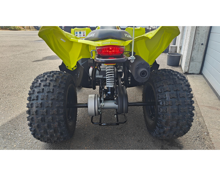 Polaris Outlaw 110 EFI