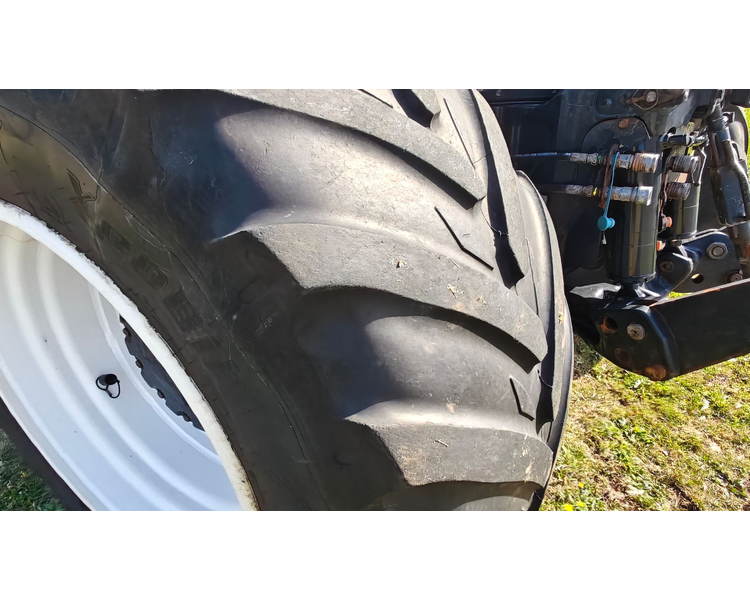 New Holland T7050 AUTO COMMAND
