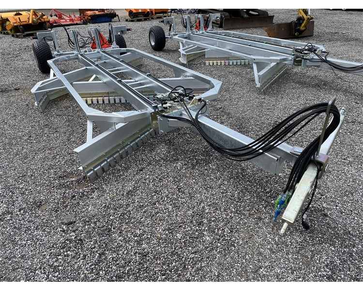 Anker Bjerre Høvlen B-240-HY