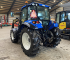 New Holland T4.95 Med frontlæsser