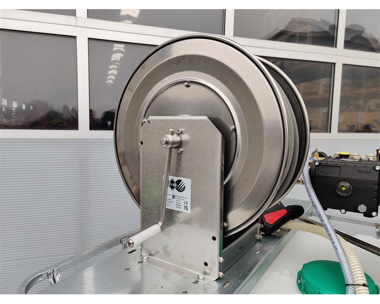 AB Mobil 220/20-1000 Honda 13hk el-start OBS: 1000 liter vandtank, 50 meter slange