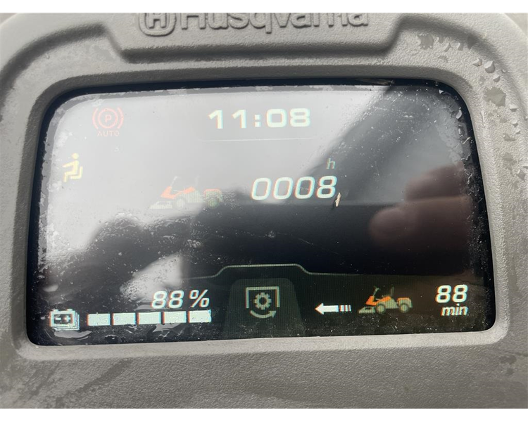 Husqvarna R200IX Inkl. lader og 103cm klippebord