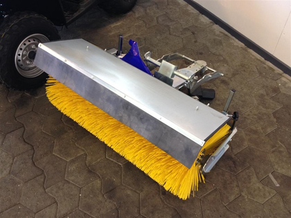 Husqvarna Karlo Nielsen kost  FABRIKSNY