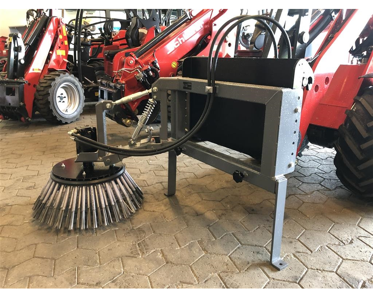 Universal Ukrudtsbørste  TIL ALLE TYPER MINILÆSSER