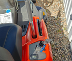 Husqvarna R214TS MED SERVOSTYRING