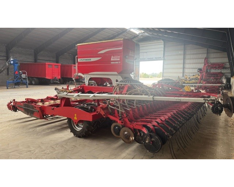 Pöttinger Terrasem C8