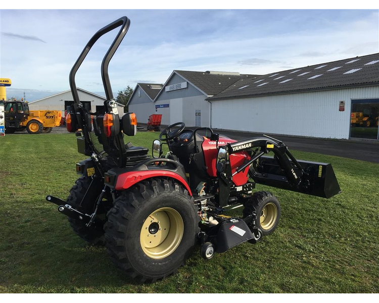 Yanmar SA 424 Med 60" klipper og frontlæsser