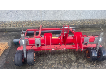 Verti-Groom Kunstgræs rive / børste  VC 2000