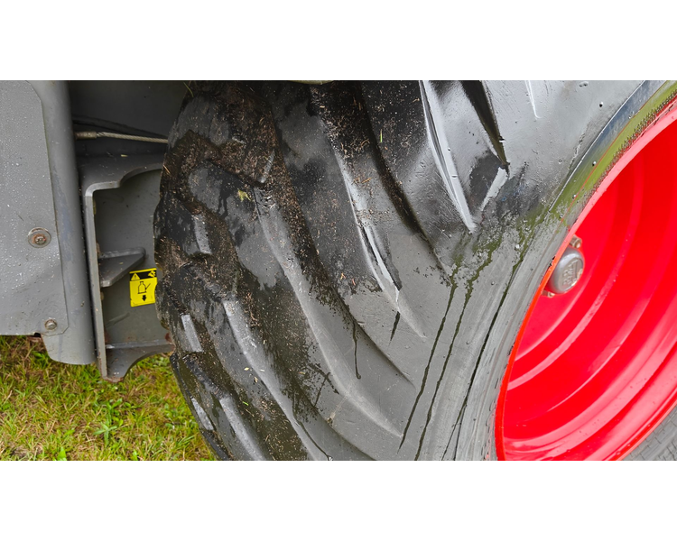 CLAAS Rollant 455 UNIWRAP
