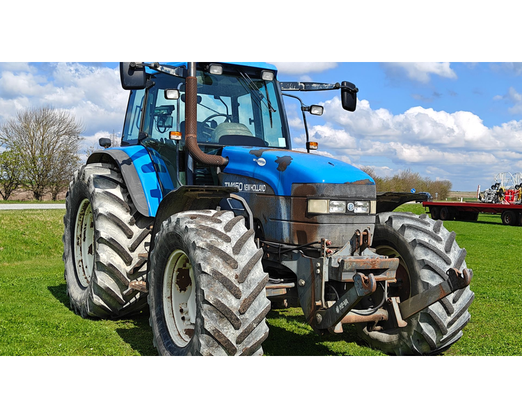 New Holland TM 150