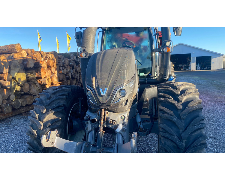 Alsidig Højtip Alsig 25km3 vogn + Valtra T 214