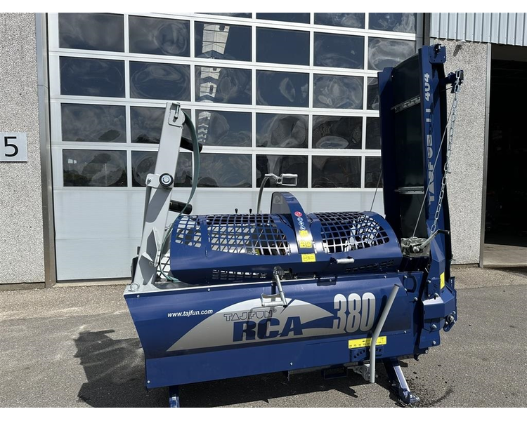 Tajfun RCA 380