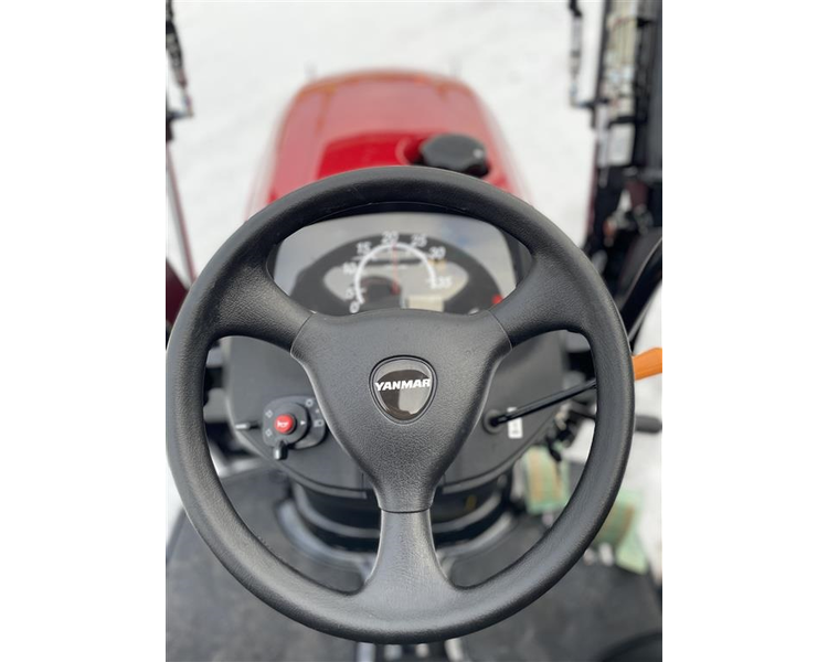 Yanmar SA 424 M/ frontæsser