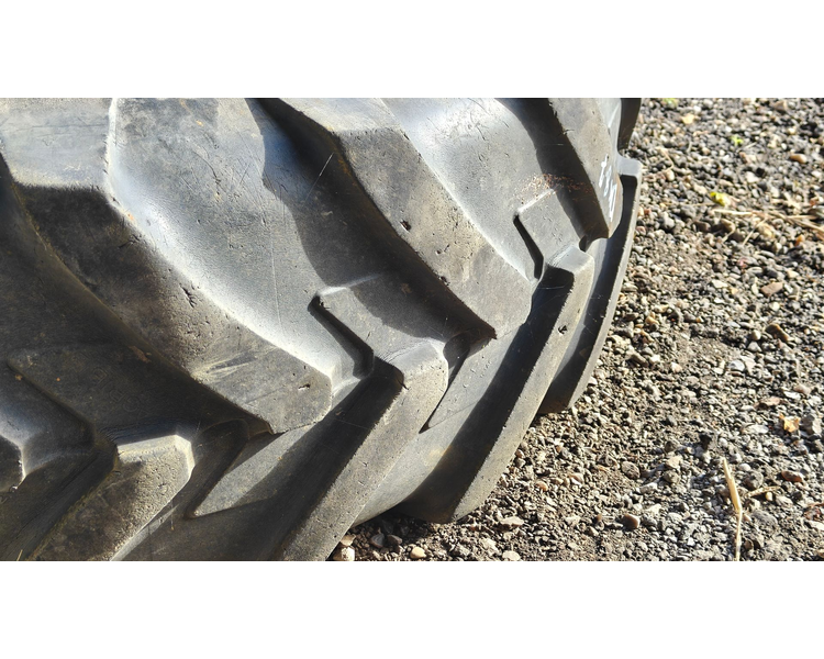 Michelin 13.6 R24 XXX