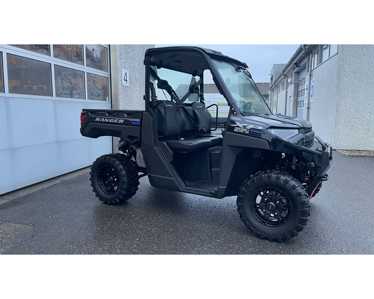 Polaris Ranger XP 1000 EPS traktor