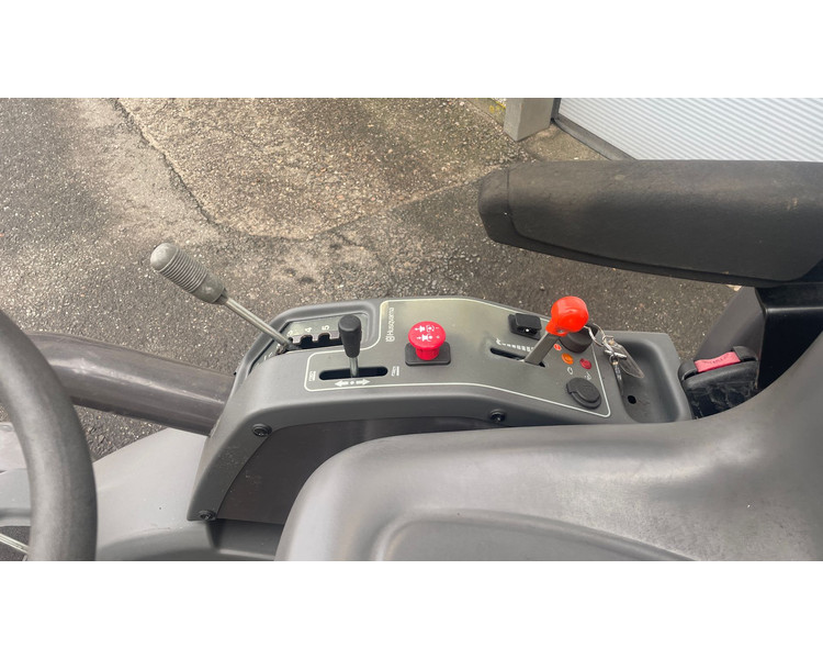 Husqvarna P524 EFI AWD Inkl. 122cm klipper