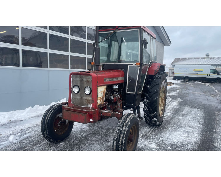 International IH 574
