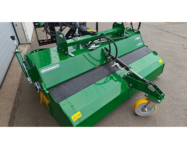 Düvelsdorf Kost med opsamler Stratos Profi 180